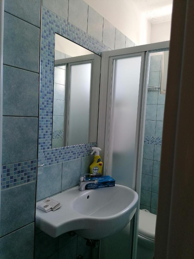 Hotel Andrea'S Ріміні Екстер'єр фото